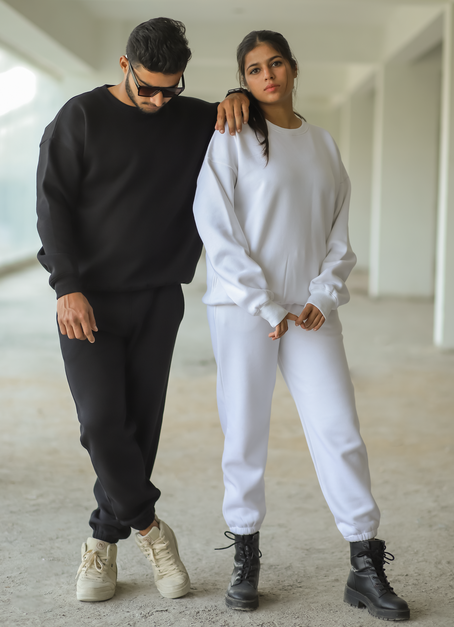 CREWNECK & JOGGER SET for Men & Women in Solid Color