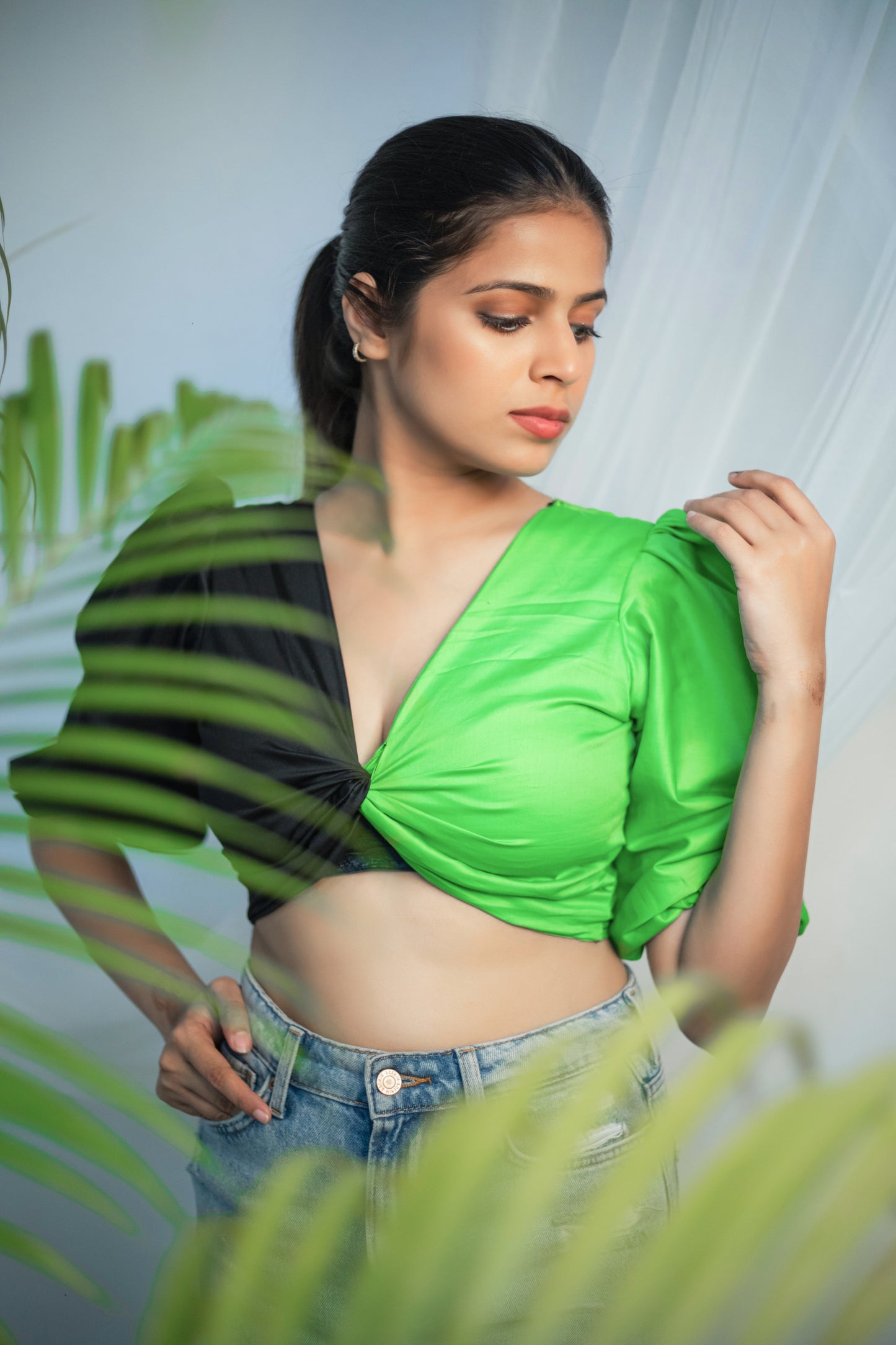 Black & Green Twisted Crop Top