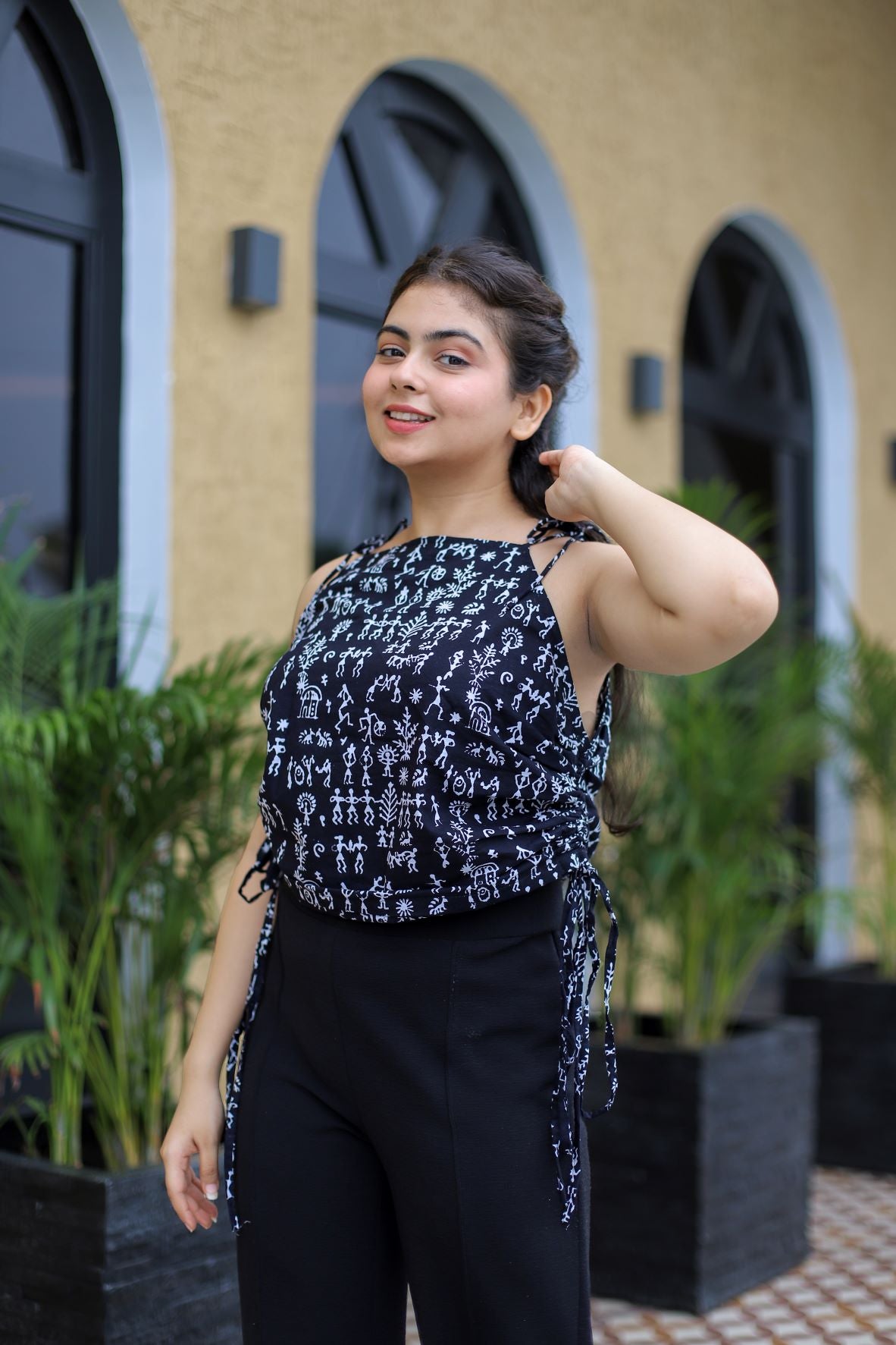 Dabu Printed Black Sleeveless Top For Women